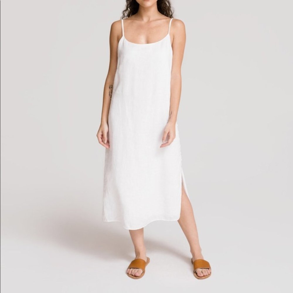 Grana White Linen Dress